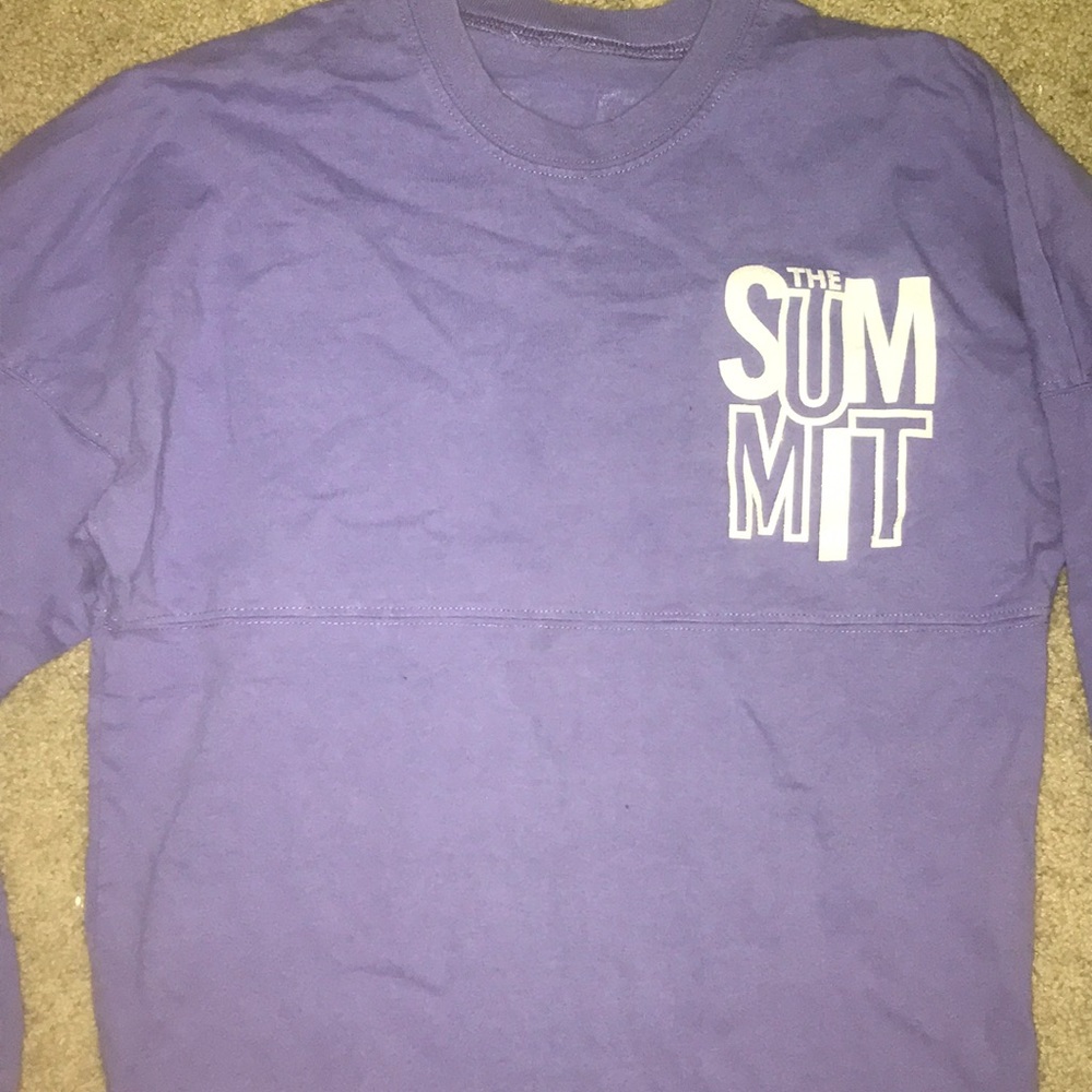 summit spirit jersey💜